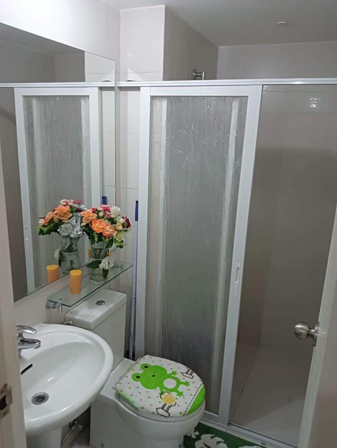 Azure Condo Resort Paranaque Bldg Maldives Манила Екстериор снимка