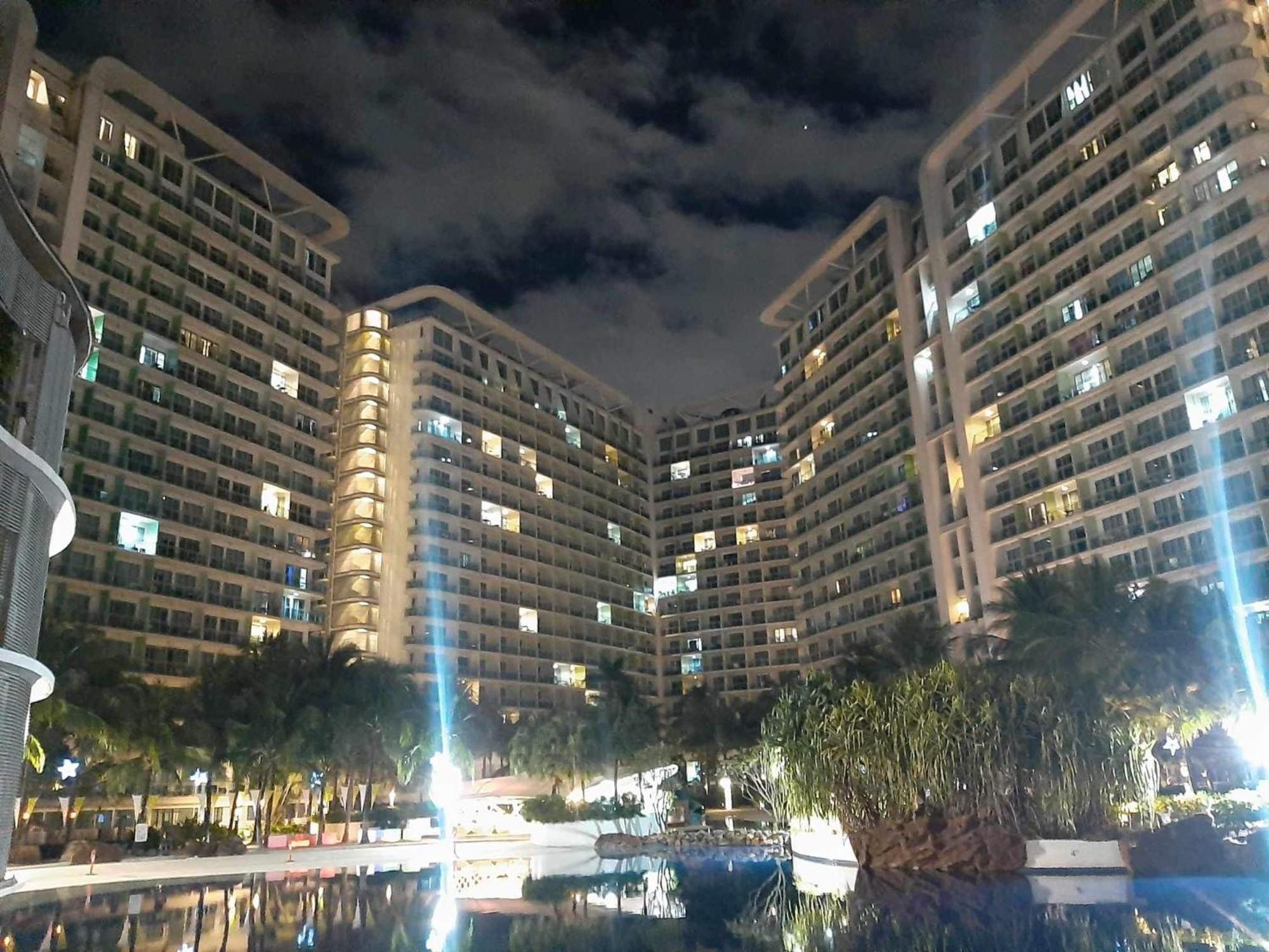 Azure Condo Resort Paranaque Bldg Maldives Манила Екстериор снимка