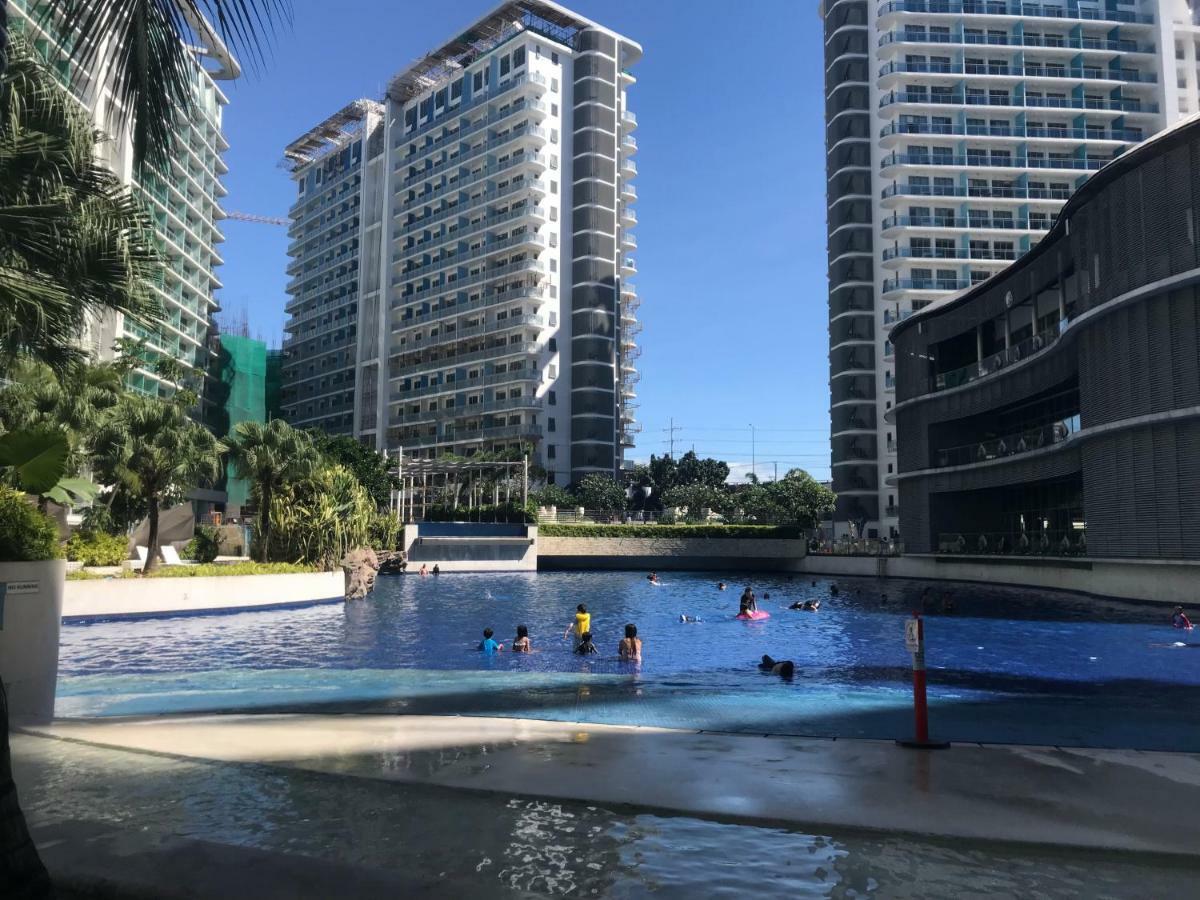 Azure Condo Resort Paranaque Bldg Maldives Манила Екстериор снимка